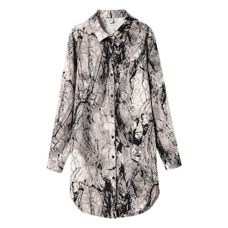 Vintage Printed Lapel Button O - Winter Clothing Vintage review and price